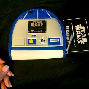 Disney Starwars x loungefly r2d2 wallet